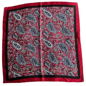 Foulard carré 70x70cm satin soyeux bandana effet soie motif cachemire rouge noir marine
