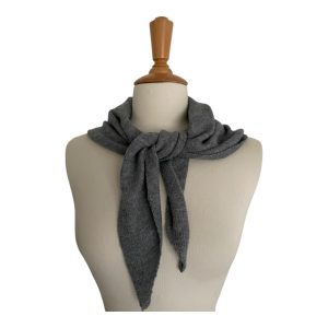 Châle écharpe triangle laine gris